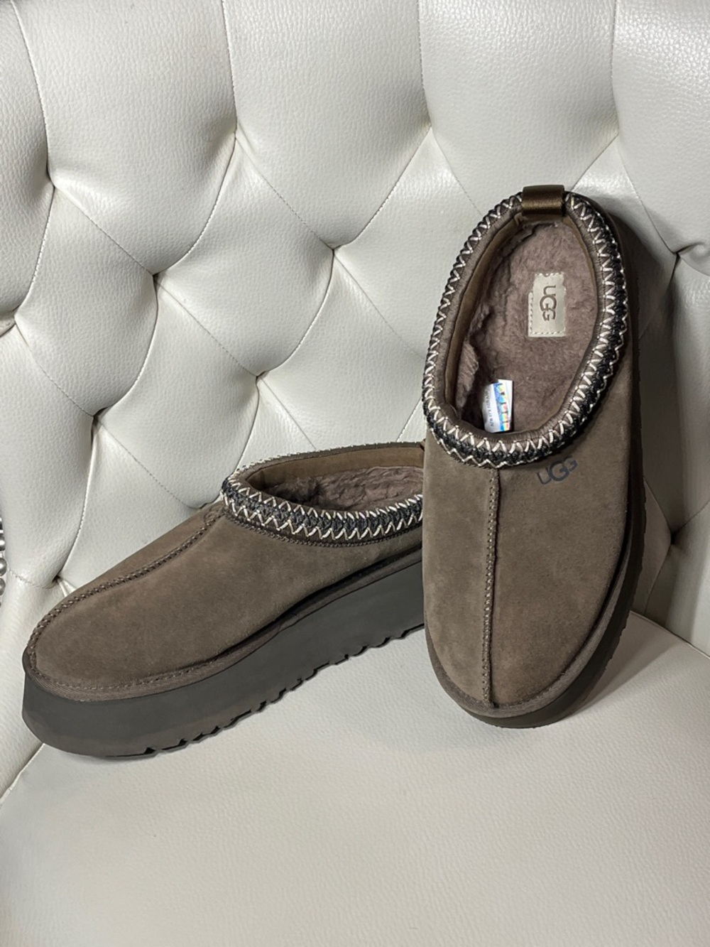 UGG Slip-On Suede Loafers Tazz in Brown with Braided Trim Size 8 39